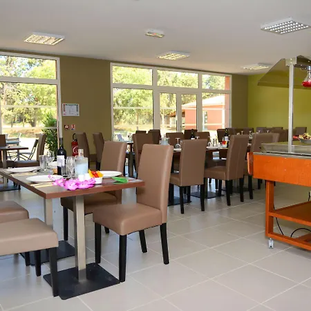 Résidence Odalys Côté Canal 3*