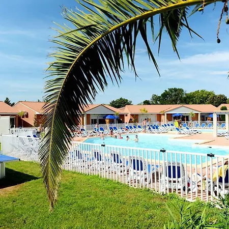 Appart hôtel Résidence Odalys Côté Canal Sallèles-dʼAude