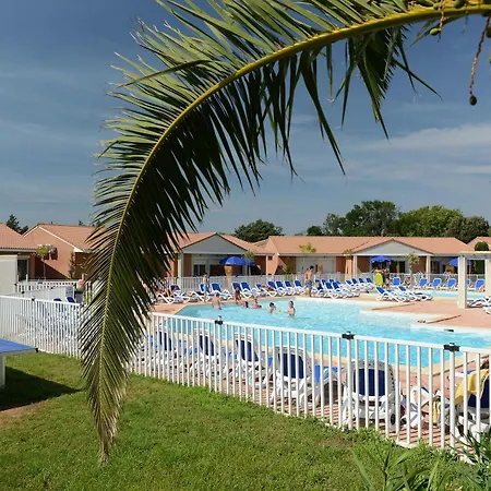 Appart hôtel Résidence Odalys Côté Canal Sallèles-dʼAude